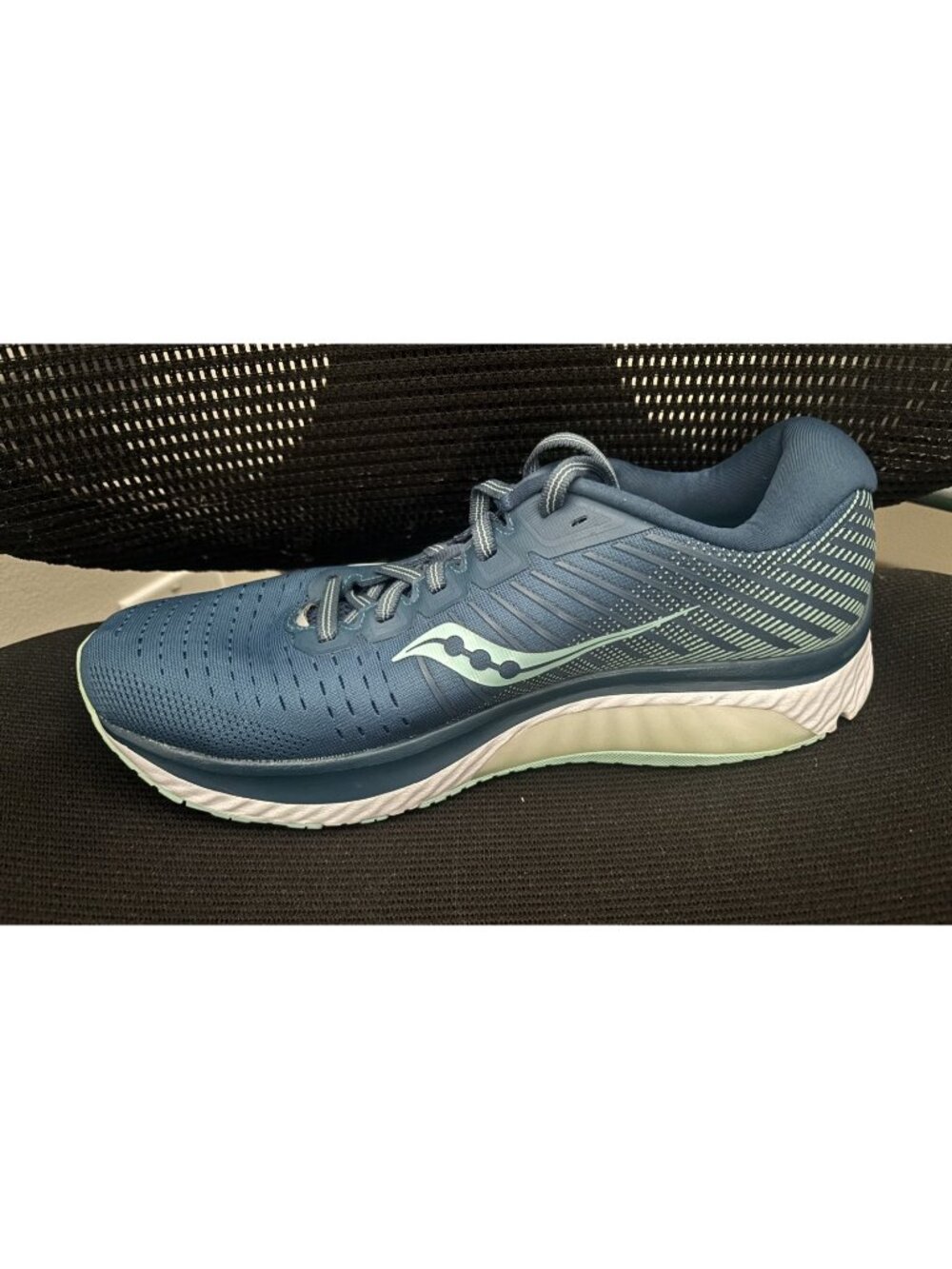 Women's Saucony Guide 13 Teal Blue Running Shoes Size 9 M S10548-25